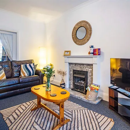 University View-Off-Street Parking-Sleeps 8-Fast Wifi Nottingham Exterior photo